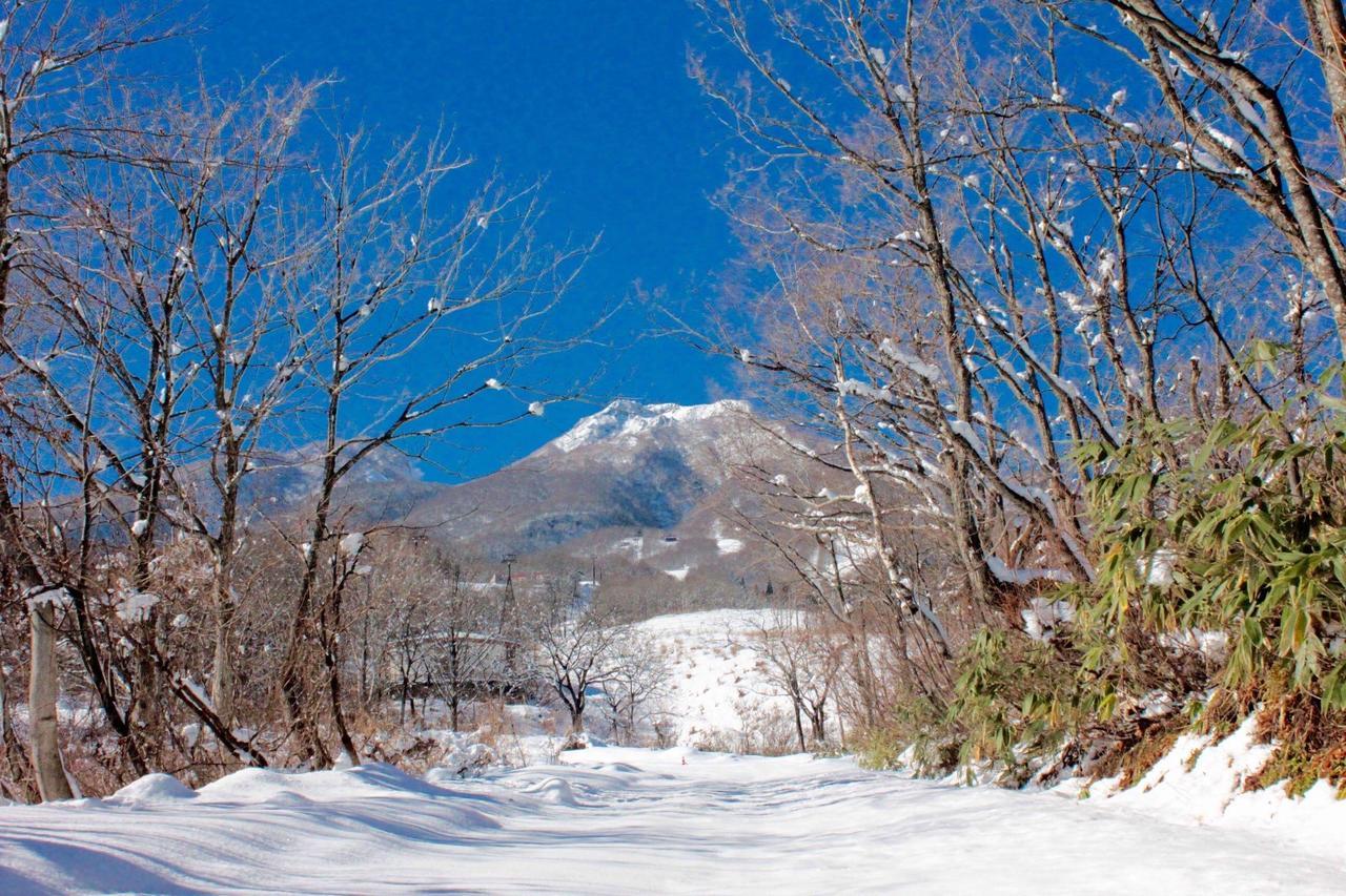 Refre Hotel Myoko Exterior photo