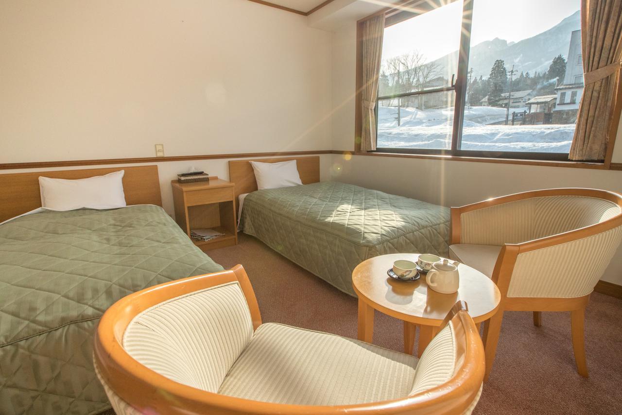 Refre Hotel Myoko Exterior photo